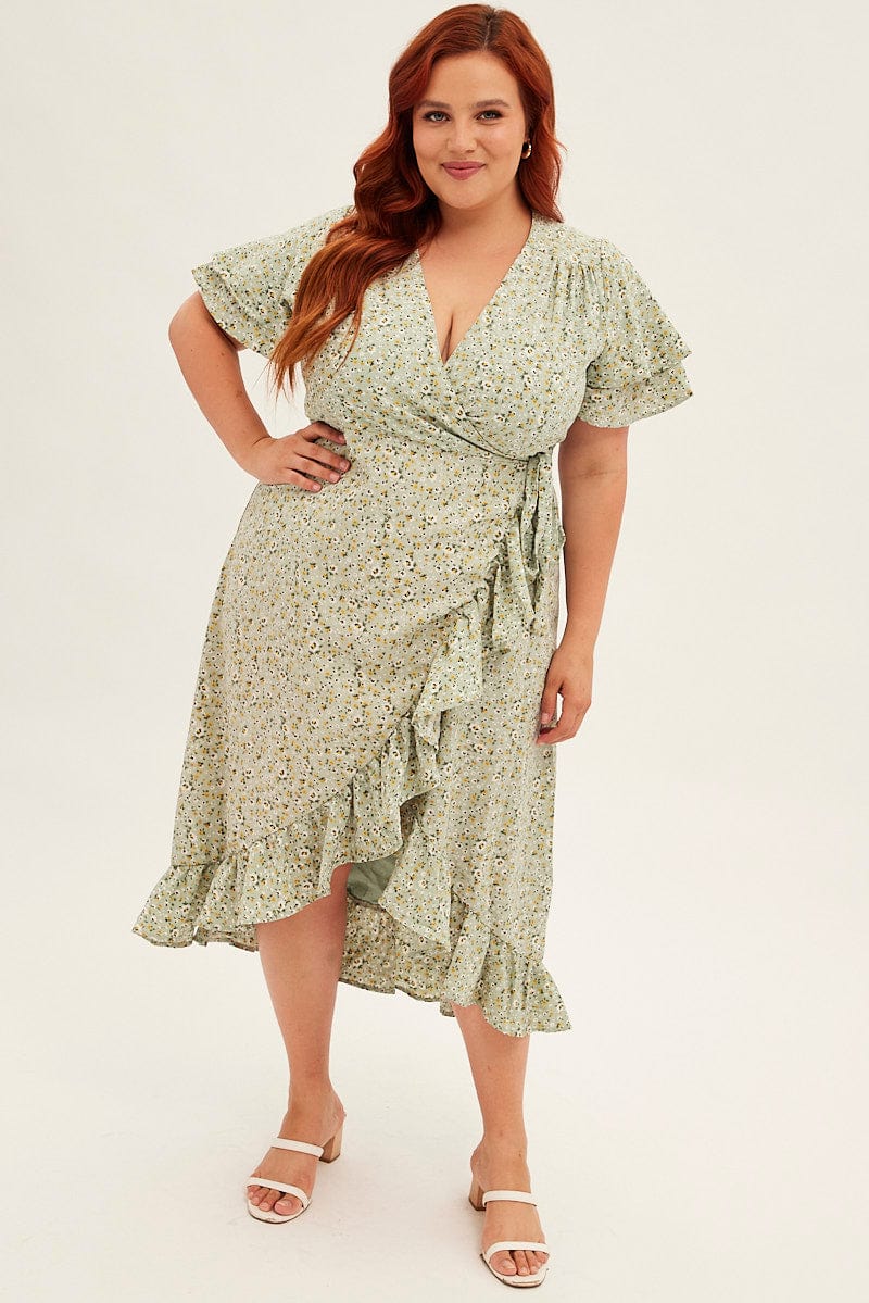 Ditsy Print Short Sleeve Frill Hem Wrap Dress Ditsy Print Short Sleeve Frill Hem Wrap Dress