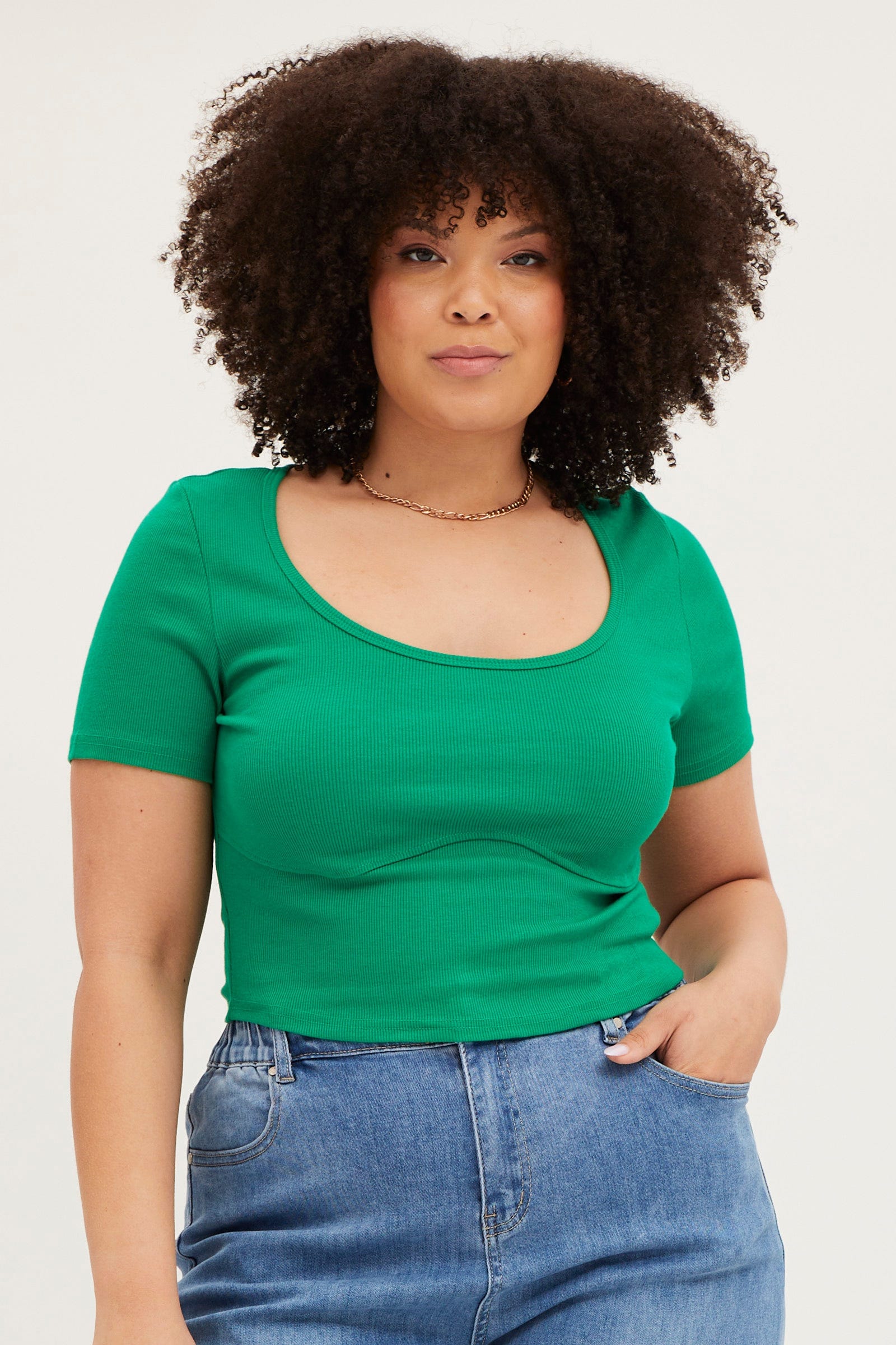 Plus Size Green Scoop Neck Short Sleeve Underseam T-Shirt |You