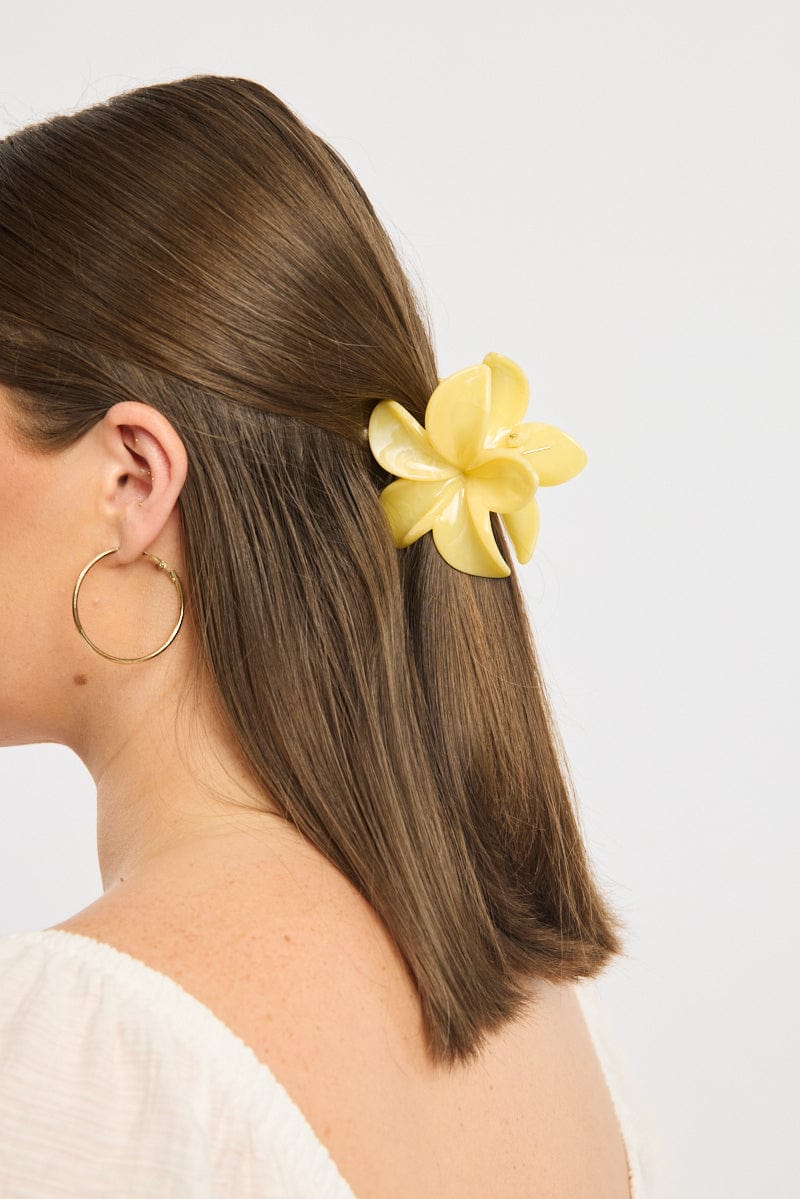 Yellow Marbled Flower Claw Clip