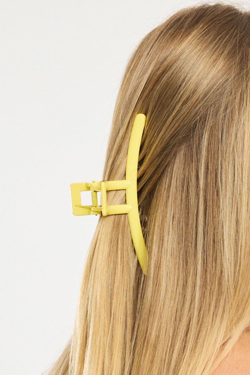 Yellow Claw Clip for YouandAll Fashion