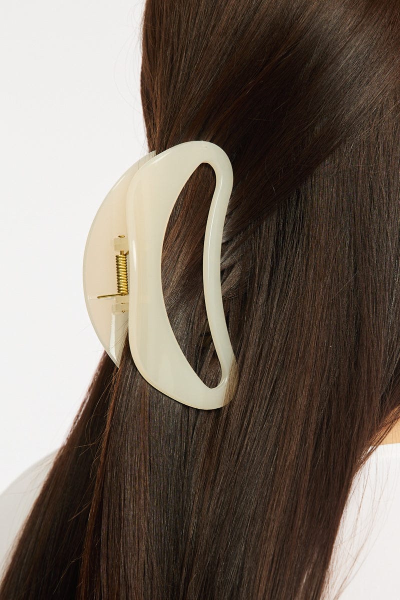 White Cut Out Claw Clip for YouandAll Fashion