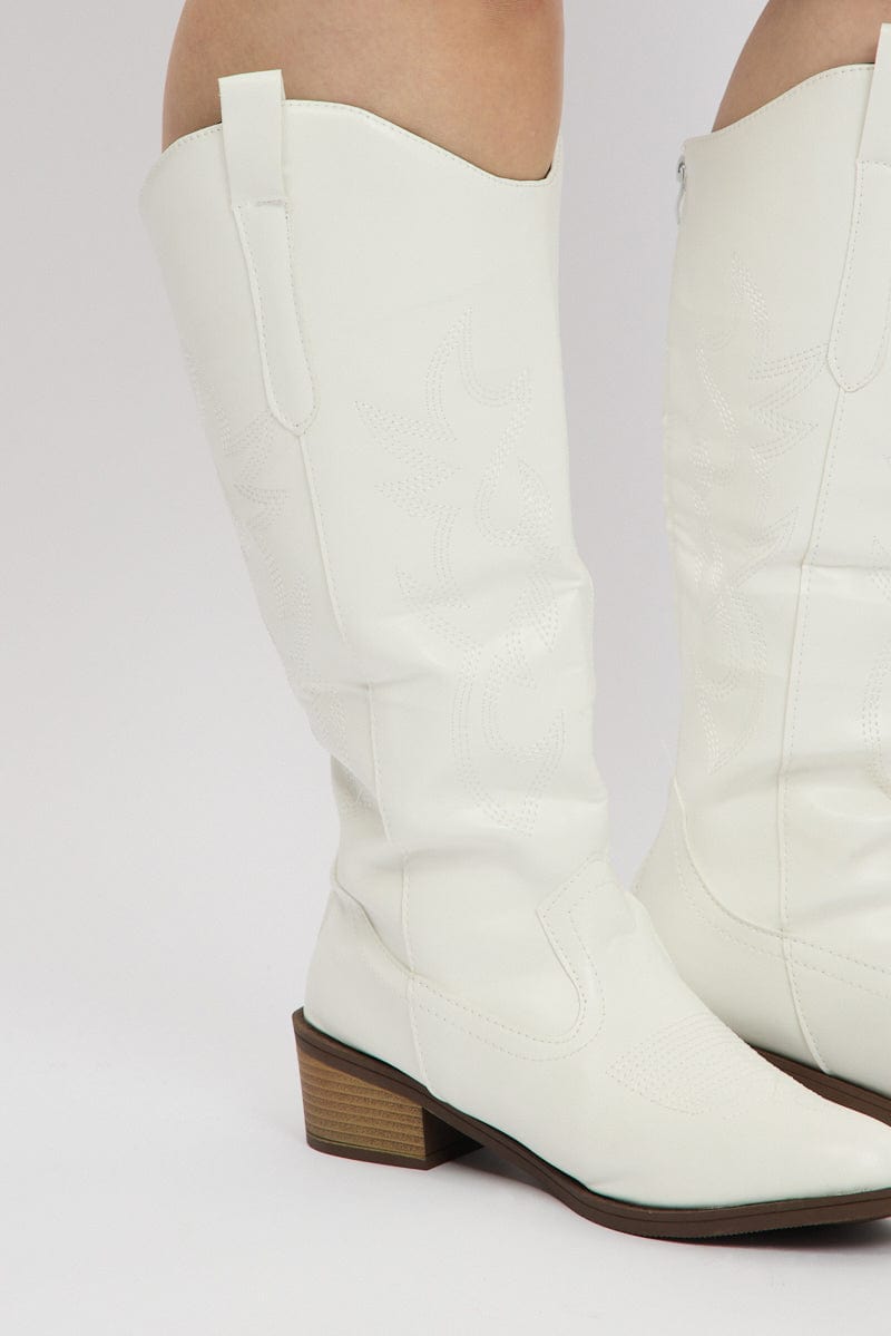 White Wide Fit Embroidered Cowboy Boots for YouandAll Fashion