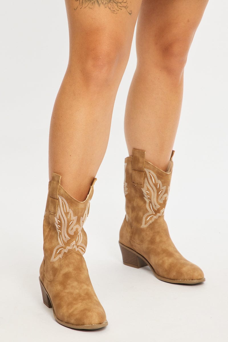 Brown Embroidered Western Cowboy Boots for YouandAll Fashion