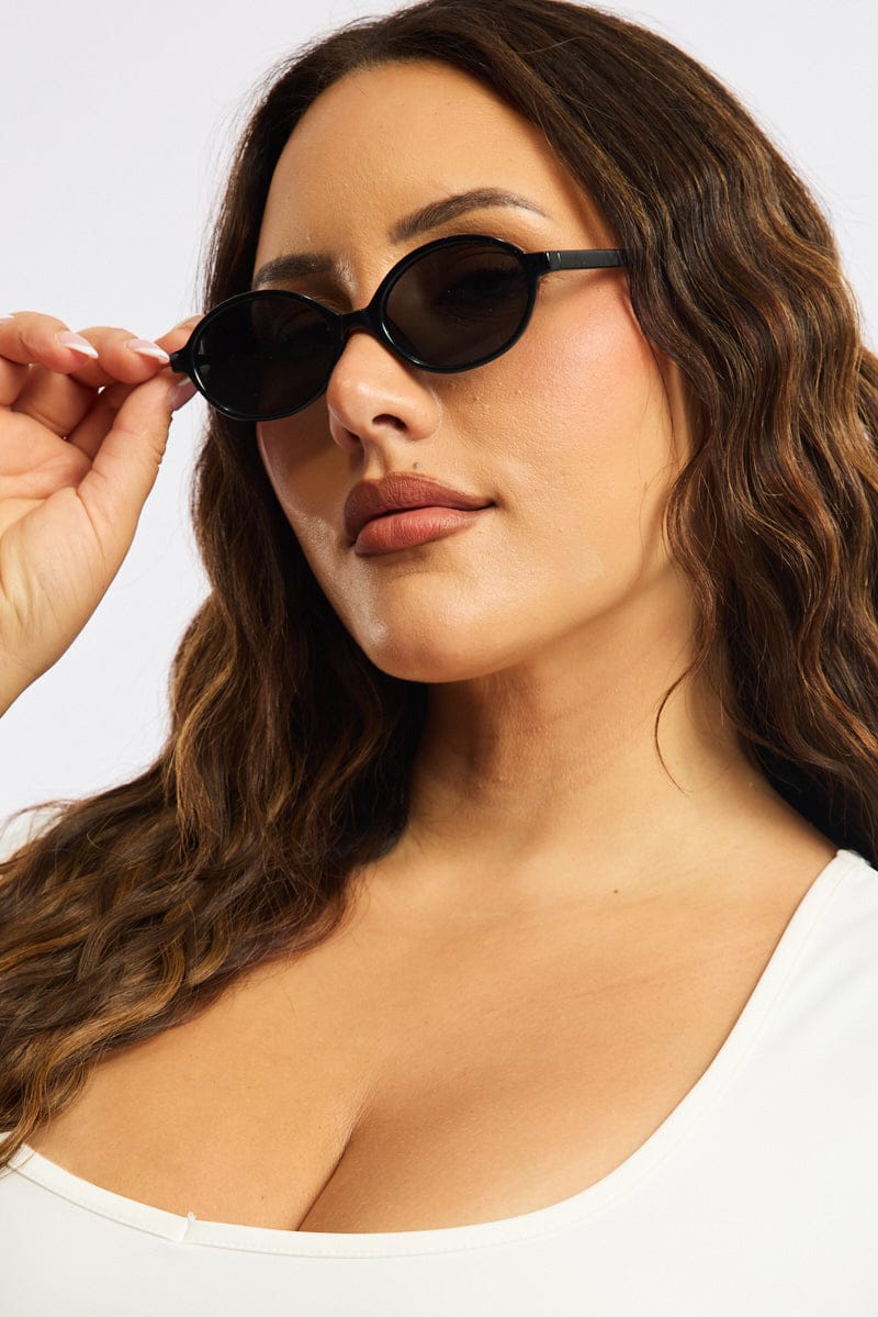 Black Animal Print Oval Sunglasses for YouandAll Fashion