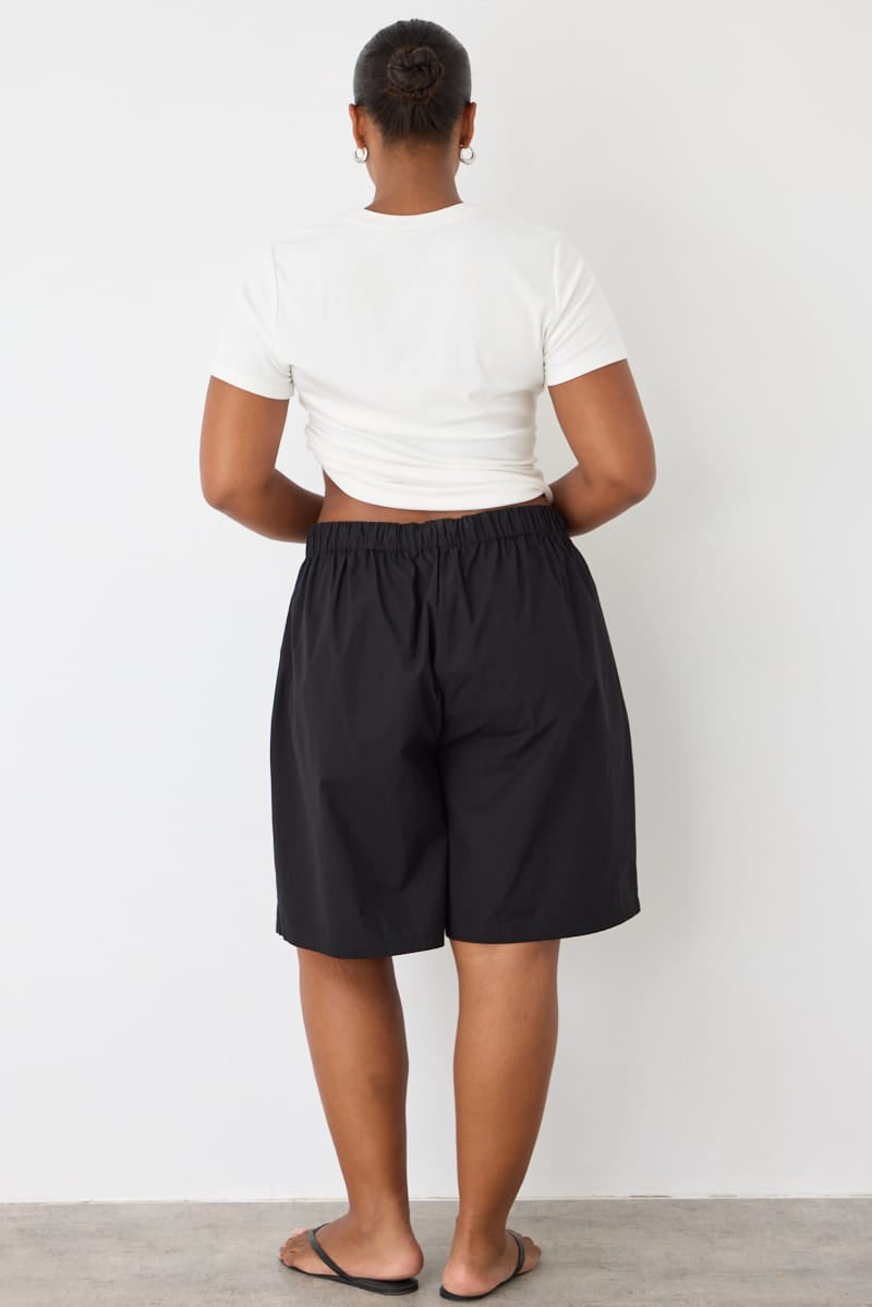 Black Relaxed Pull-on Bermuda Shorts for YouandAll Fashion