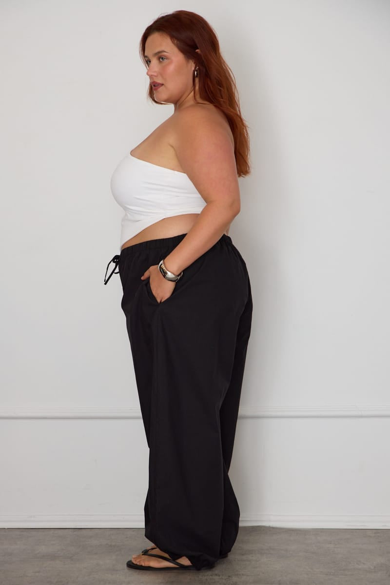 Black Mid Rise Balloon Leg Pants for YouandAll Fashion