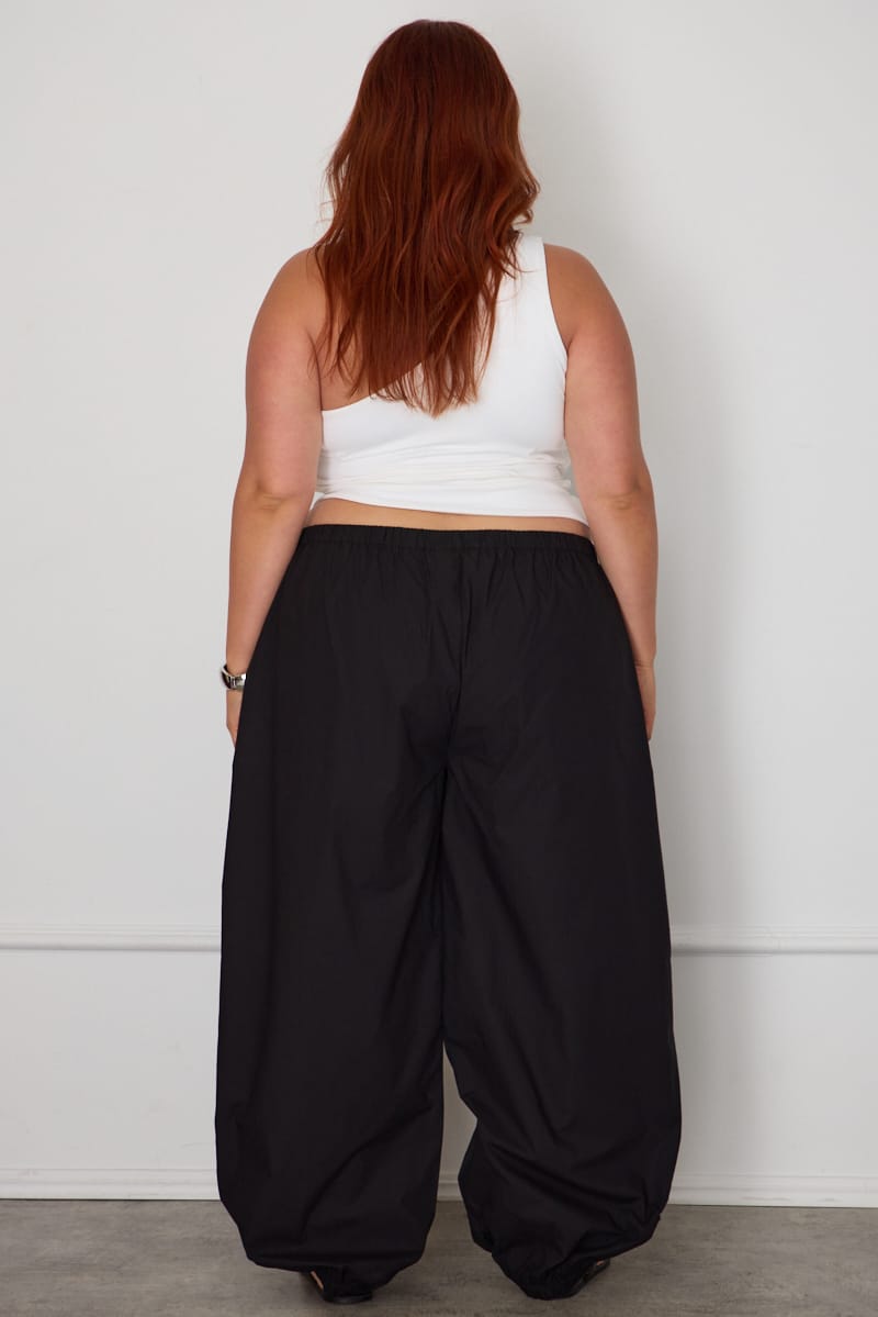 Black Mid Rise Balloon Leg Pants for YouandAll Fashion
