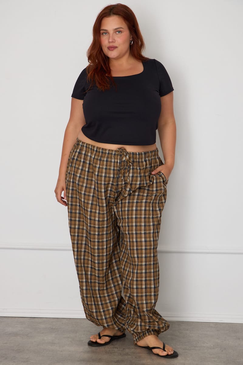 Brown Check Mid Rise Balloon Leg Pants for YouandAll Fashion