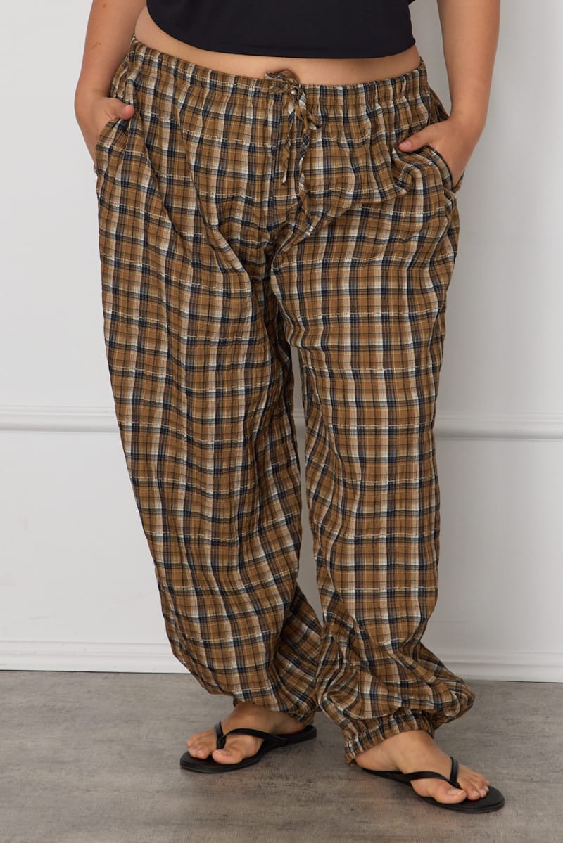 Brown Check Mid Rise Balloon Leg Pants for YouandAll Fashion