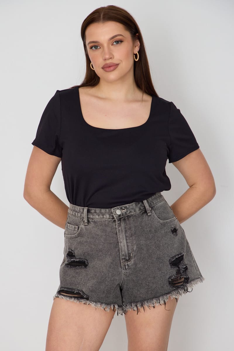 Denim Relaxed Shorts Distressed for YouandAll Fashion