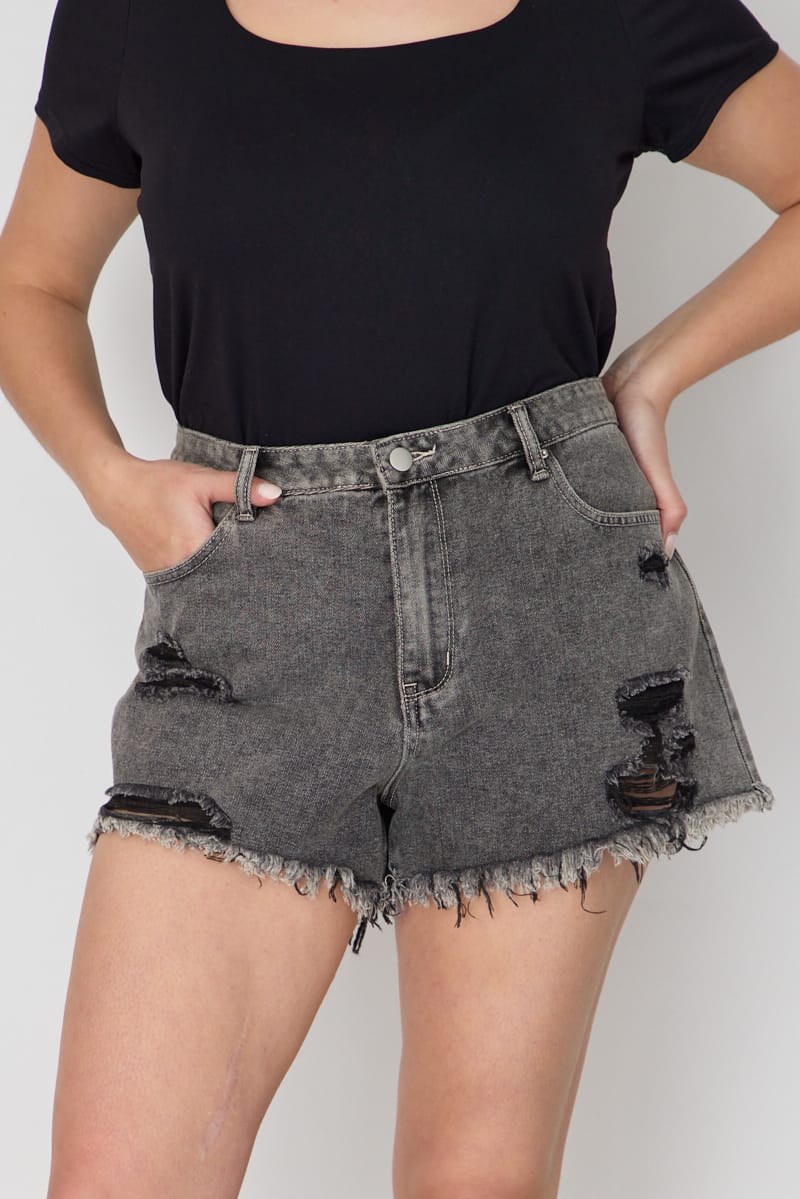 Denim Relaxed Shorts Distressed for YouandAll Fashion