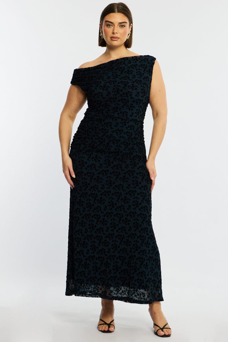green emerald velvet dress Long Pleated Plus-Size Formal Dress with Long Sleeves– PromGirl