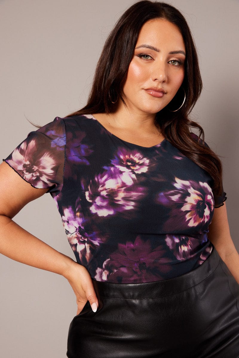 Black Abstract Mesh Top Short Sleeve Crew Neck | You & All