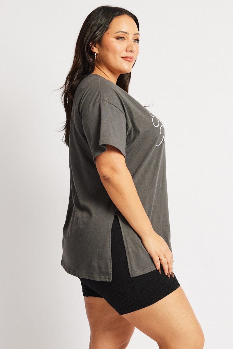 Grey Graphic T-shirt Short Sleeve Crew Neck for YouandAll Fashion