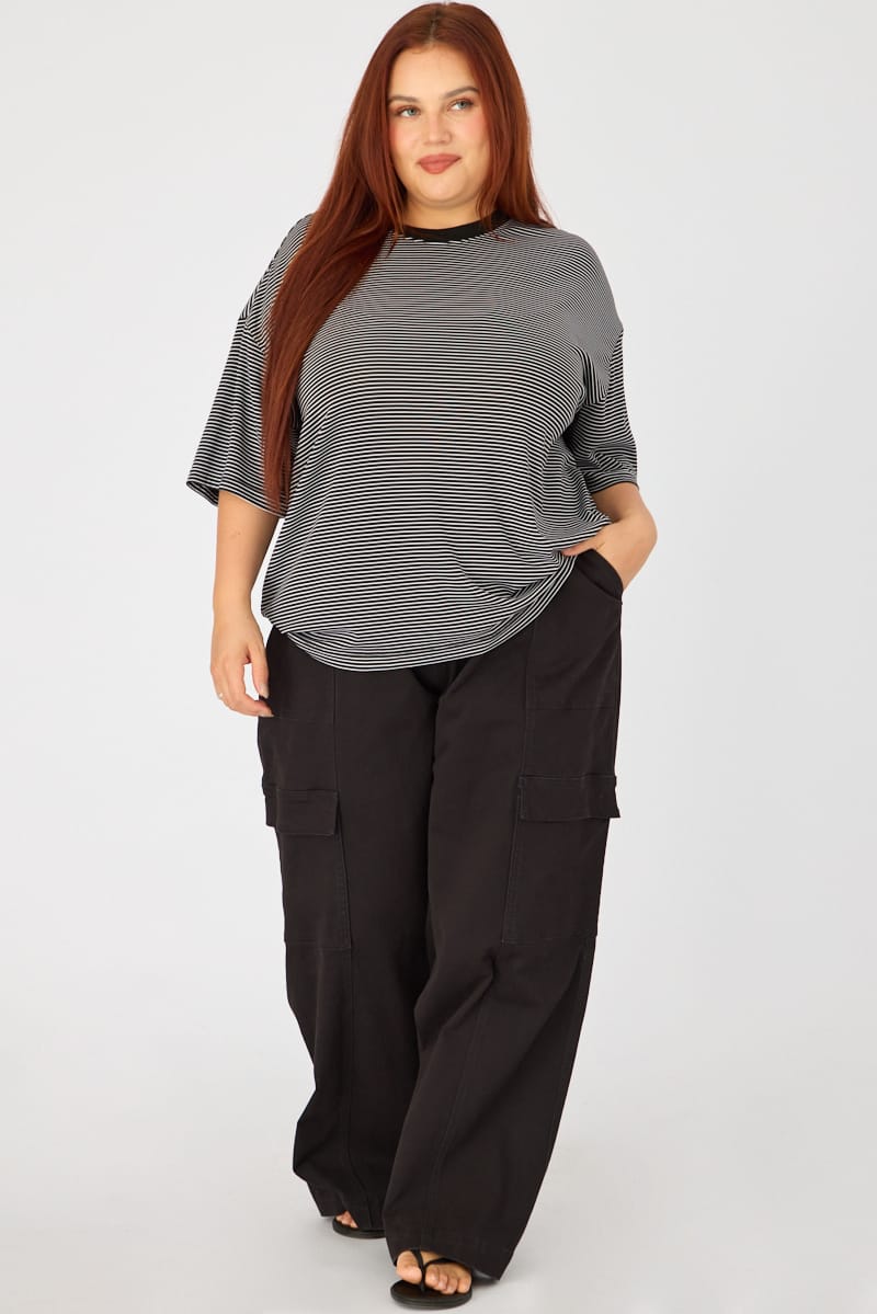 Black Stripe Top - Short Sleeve - Oversized Fit - Crew Neck for YouandAll Fashion