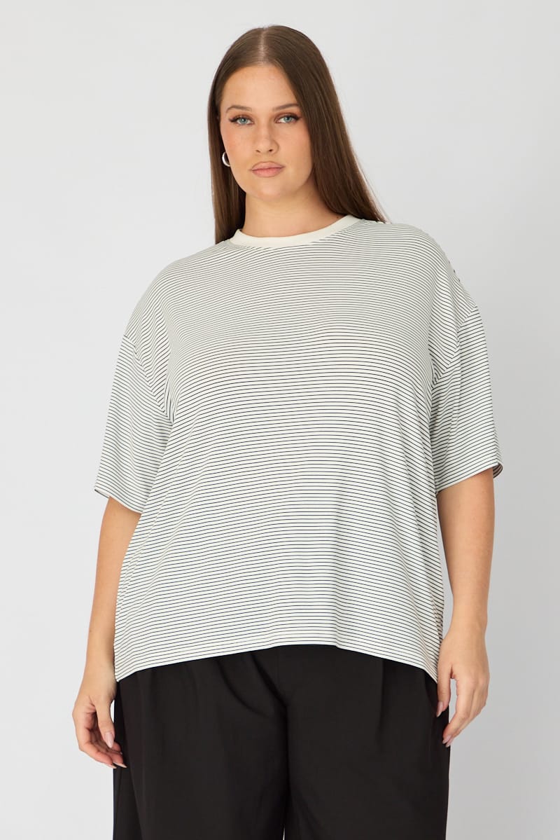 White Stripe Top - Short Sleeve - Oversized Fit - Crew Neck for YouandAll Fashion