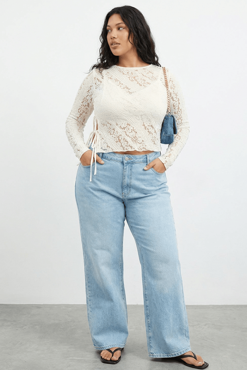 White Lace Top Crew Neck for YouandAll Fashion