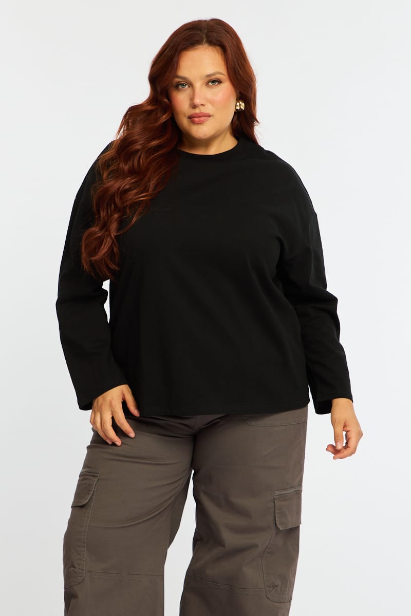 Black Relaxed T-shirt Long Sleeve for YouandAll Fashion