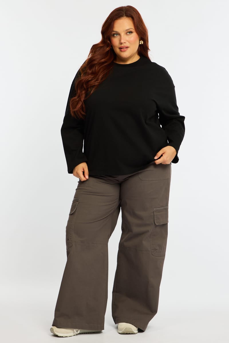 Black Relaxed T-shirt Long Sleeve for YouandAll Fashion