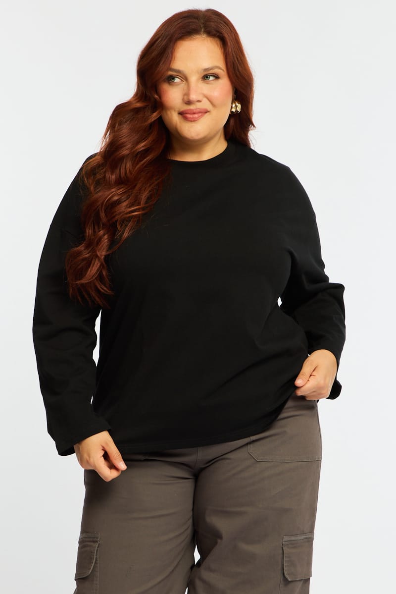Black Relaxed T-shirt Long Sleeve for YouandAll Fashion