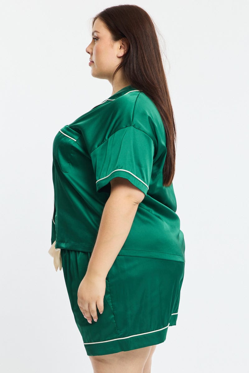 Green Satin Pyjamas Set Short Sleeve for YouandAll Fashion