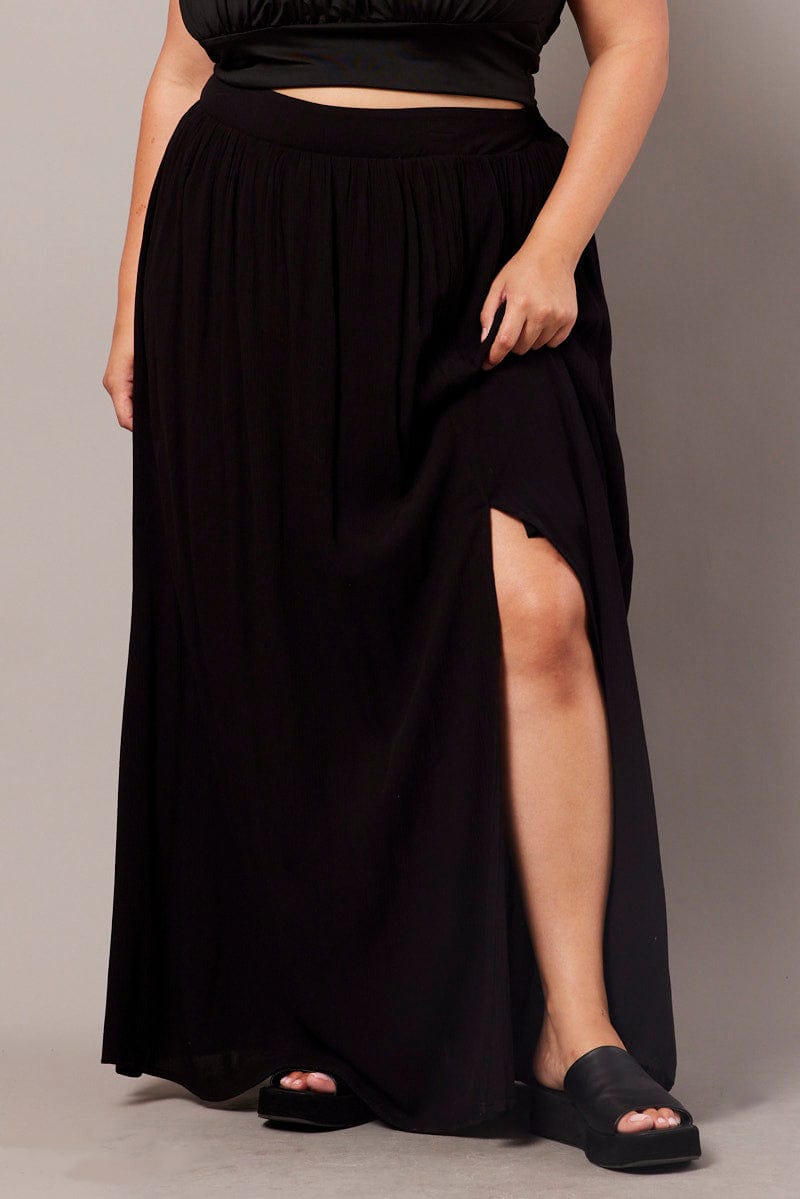 Black Crinkle Split Front Maxi Skirt for YouandAll Fashion