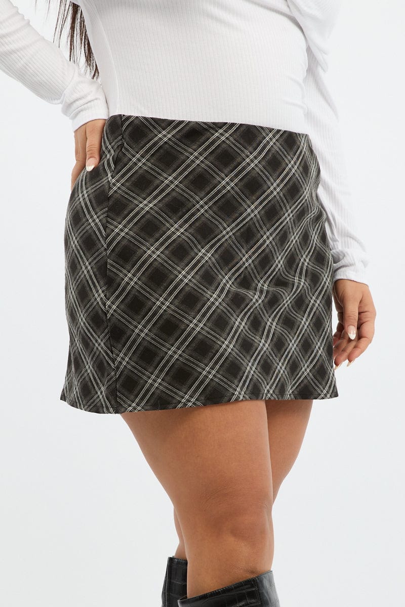 Black Check Mini Bias Skirt for YouandAll Fashion