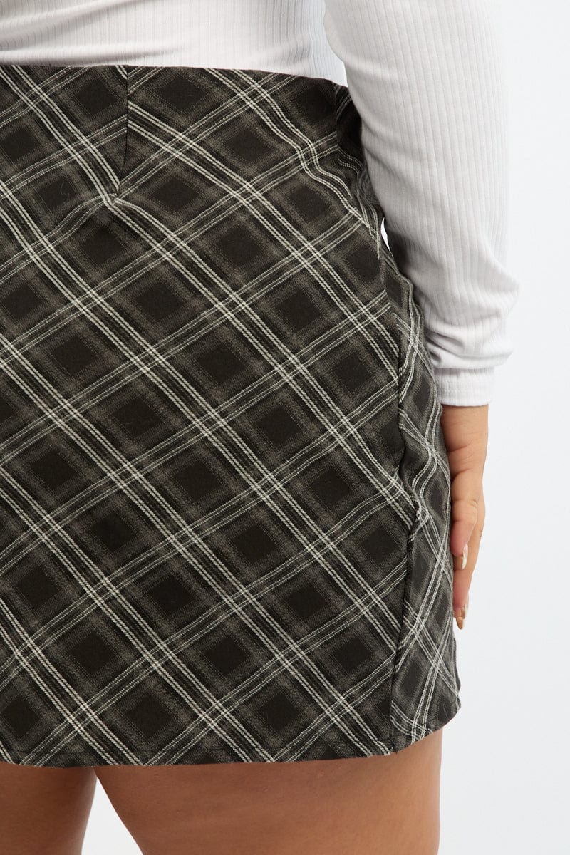 Black Check Mini Bias Skirt for YouandAll Fashion
