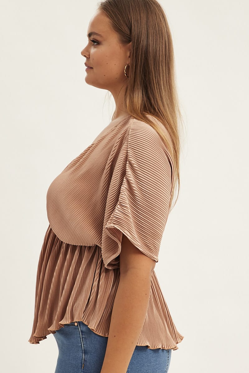 Beige Plisse Top Short Sleeve V-neck for YouandAll Fashion