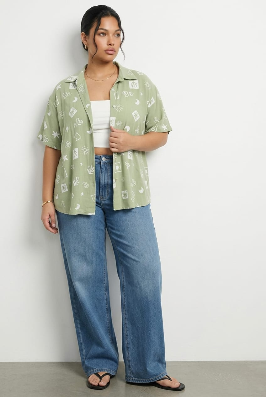 Green Abstract Relaxed Shirt Short Sleeve Linen Blend for YouandAll Fashion