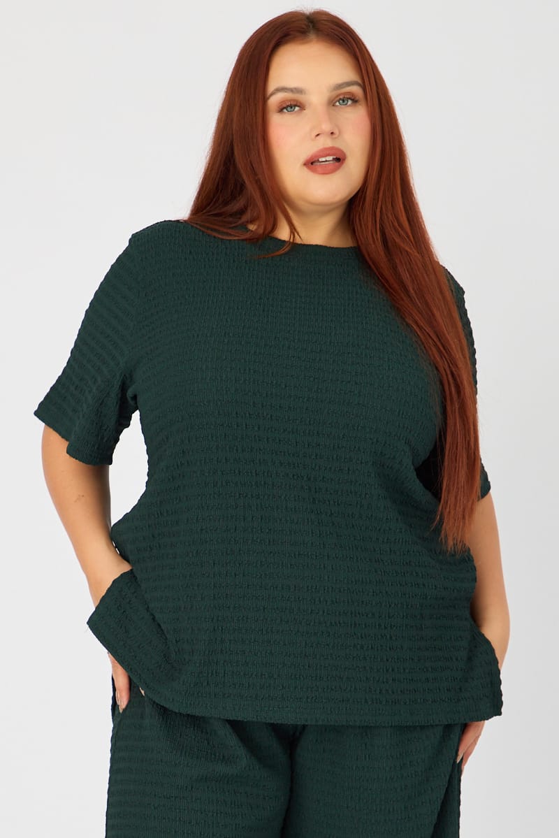 Green Textured T-shirt Short Sleeve for YouandAll Fashion