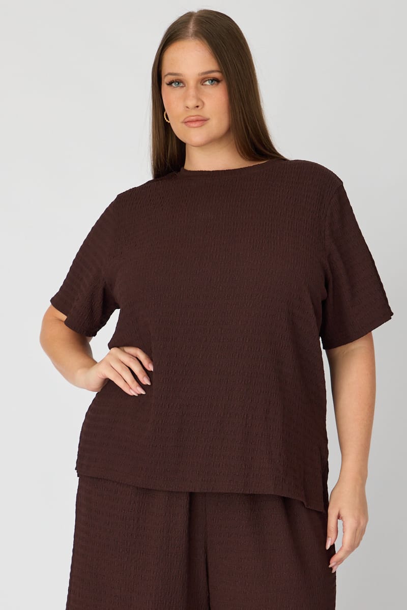 Brown Textured T-shirt Short Sleeve for YouandAll Fashion
