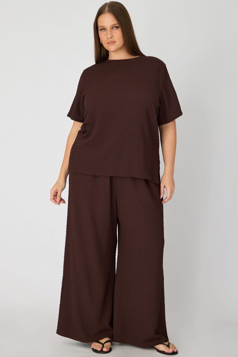 Brown Textured T-shirt Short Sleeve for YouandAll Fashion