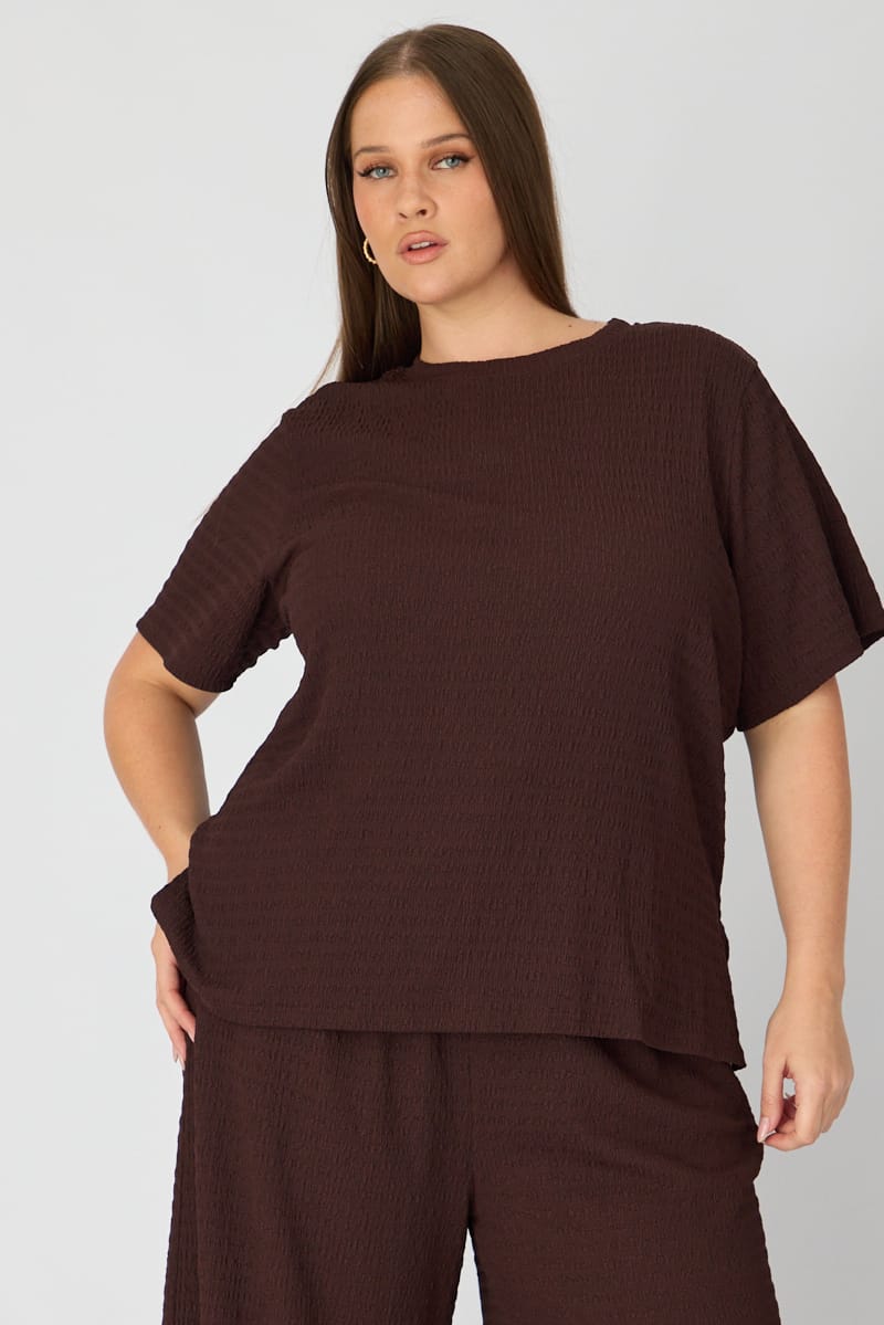 Brown Textured T-shirt Short Sleeve for YouandAll Fashion