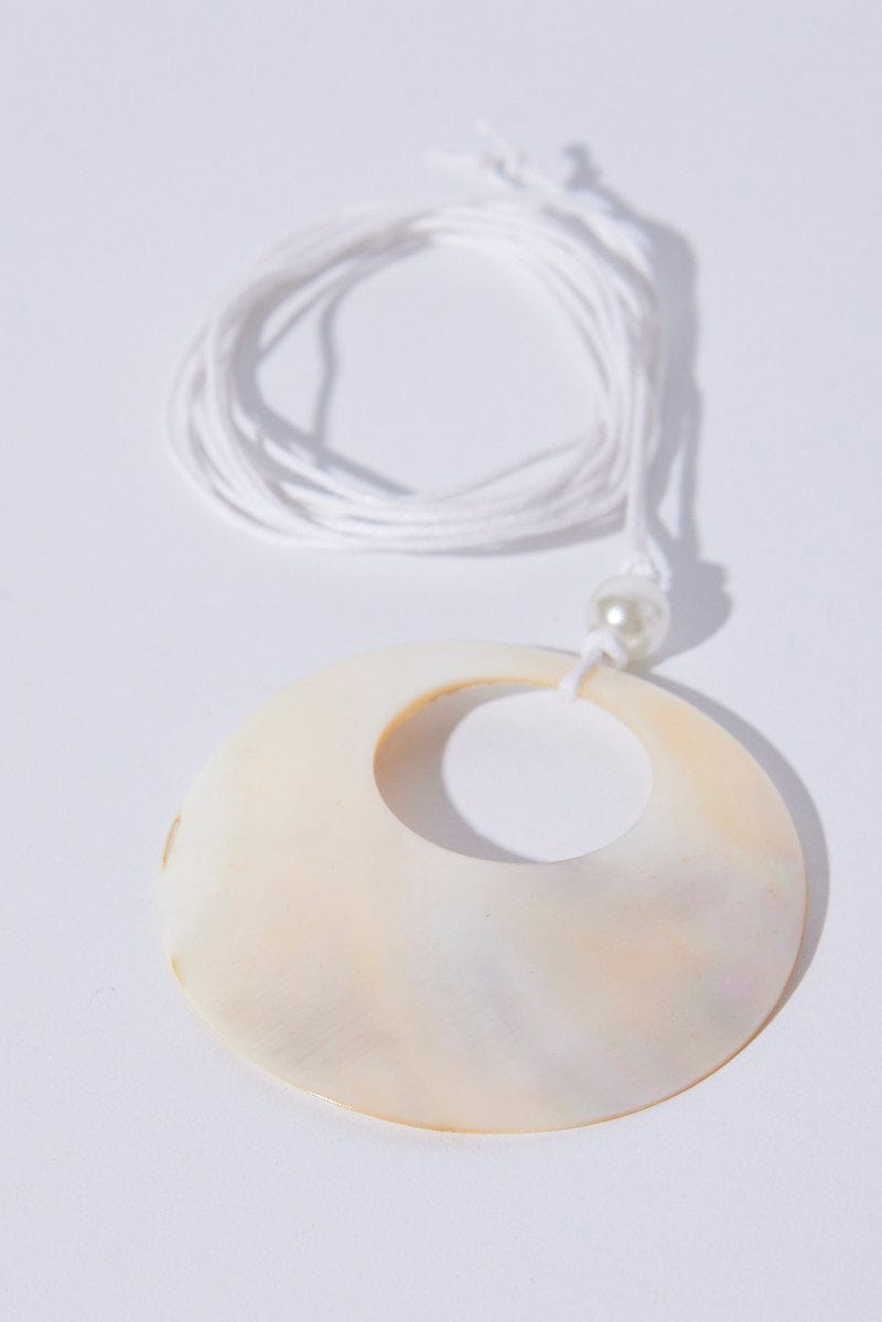 White Shell Pendent Cord Necklace for YouandAll Fashion