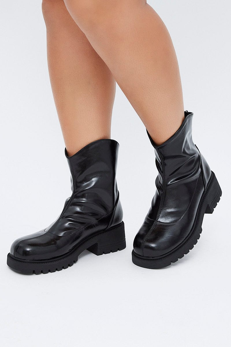 Black Wide Fit Ankle Boots for YouandAll Fashion