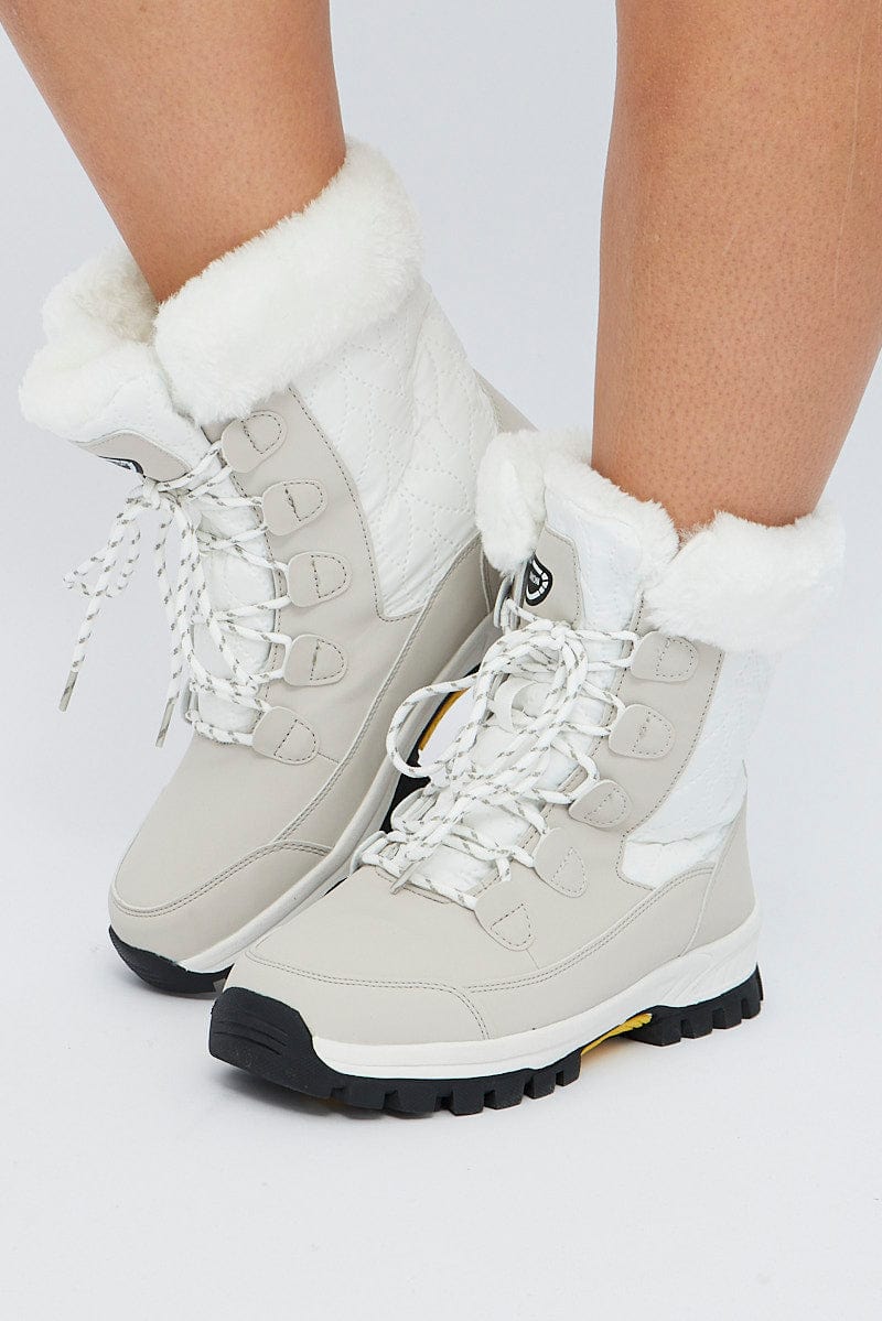 White Snow Boots for YouandAll Fashion