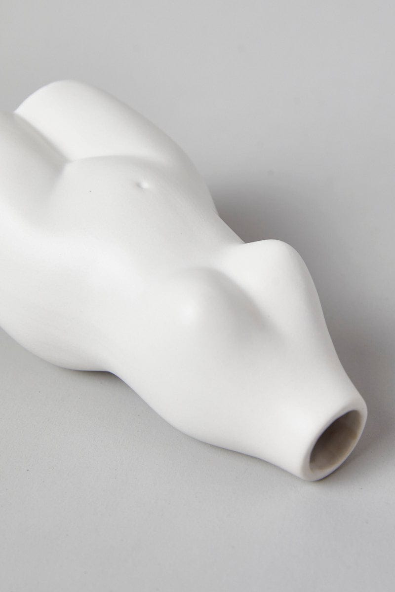 White Ceramic Body Vase for YouandAll Fashion