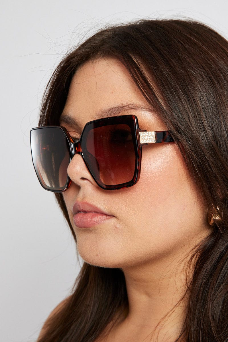Brown Oversized Square Sunglasses for YouandAll Fashion