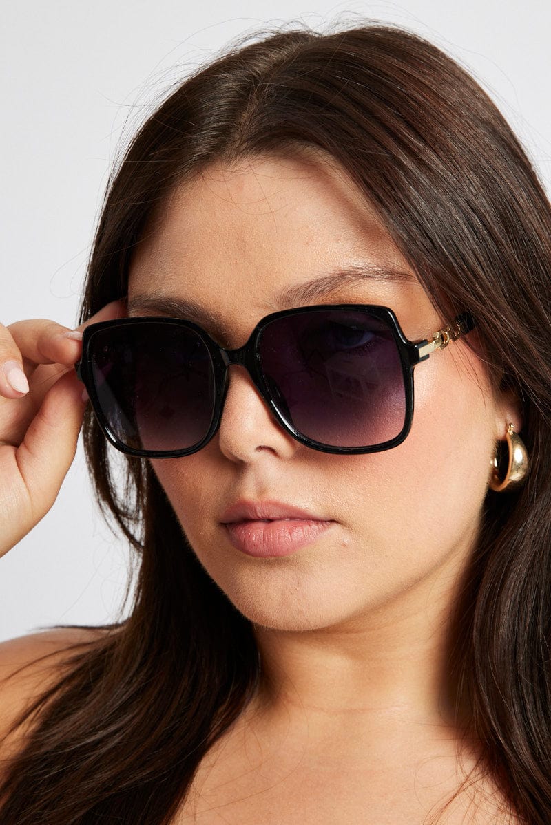 Black Oversized Squared Sunglasses for YouandAll Fashion