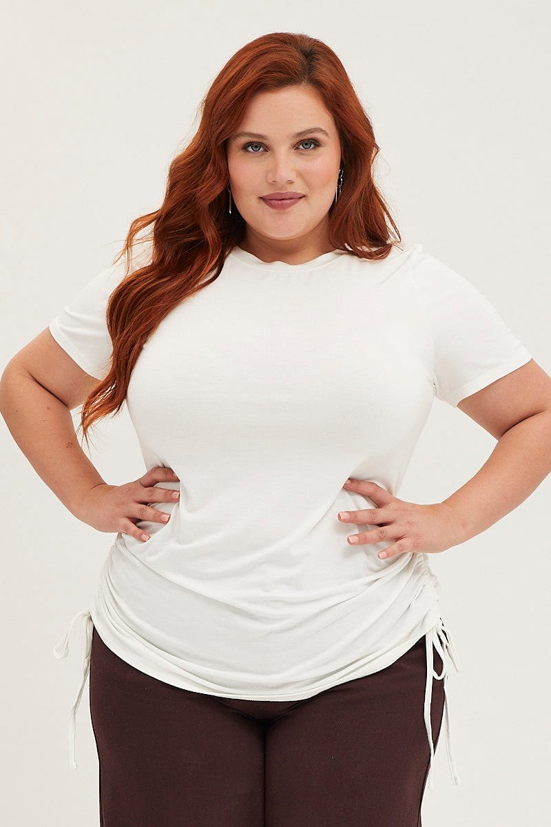 Plus Size White Ruched T-Shirt Crew Neck Short Sleeve Side You
