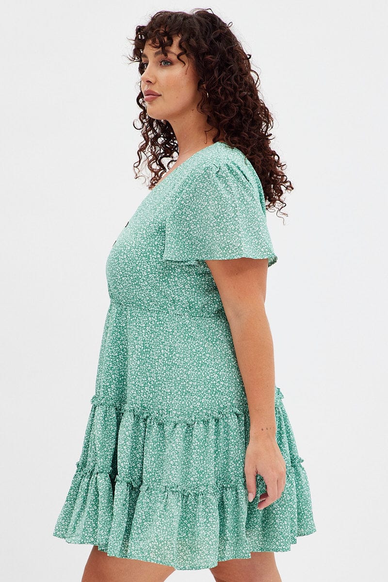 Green Ditsy Fit And Flare Dress Short Sleeve V-Neck Tiered for YouandAll Fashion