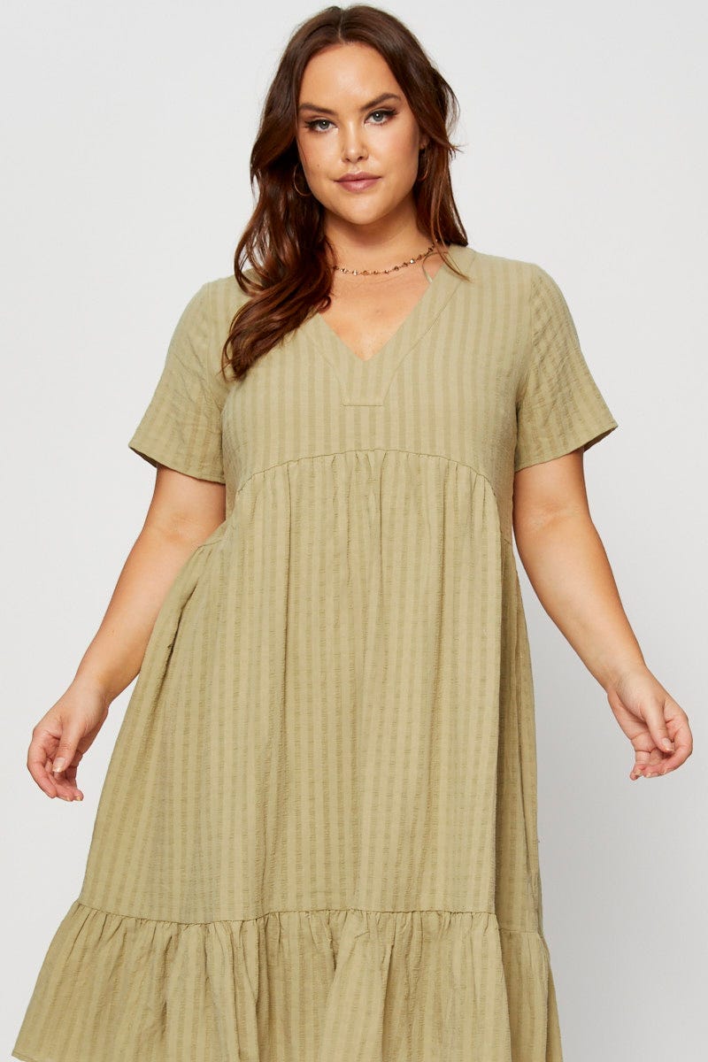 Plus Size Green Skater Dress V-Neck Short Sleeve | You + All | Shop Online | You & All Plus Size Green Skater Dress V-Neck Short Sleeve | You + All | Shop Online | You & All