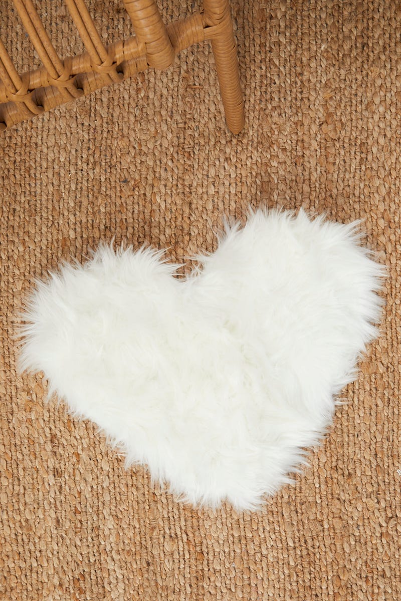 White Fur Heart Rug for Women by You and All