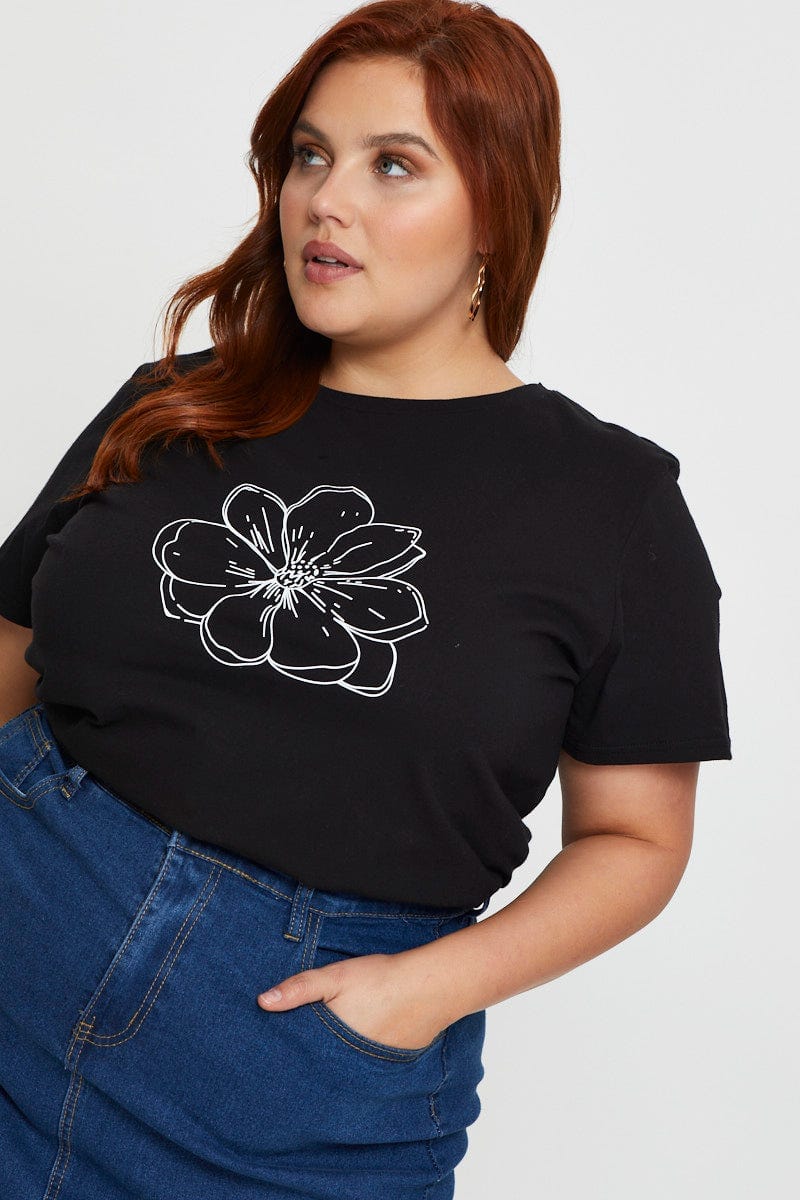 Black Graphic T-Shirt Flower Crew Neck Short Sleeve For Women By You And All