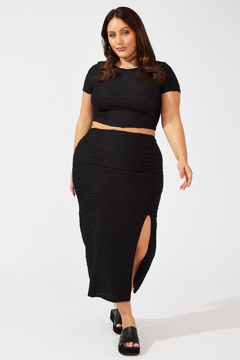 Black Crop Top Short Sleeve Round Neck Textured Jersey for YouandAll Fashion