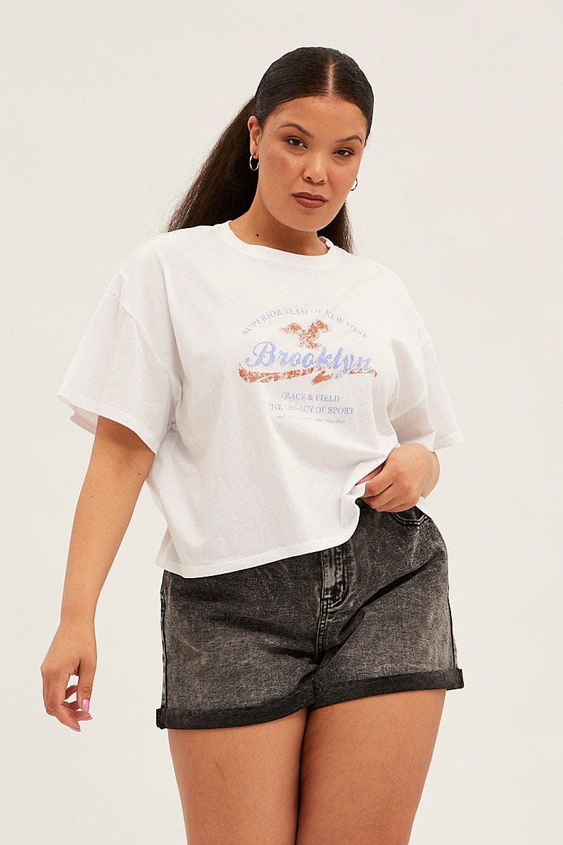 White Short Sleeve Brooklyn T-Shirt for YouandAll Fashion