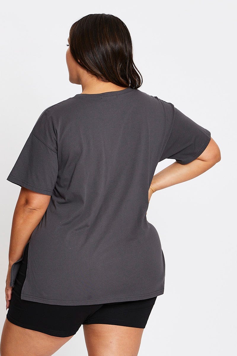 forudsigelse Terminal Sophie Plus Size Grey Short Sleeve Vintage Bike Side Split T Shirt | You + All |  Shop Online