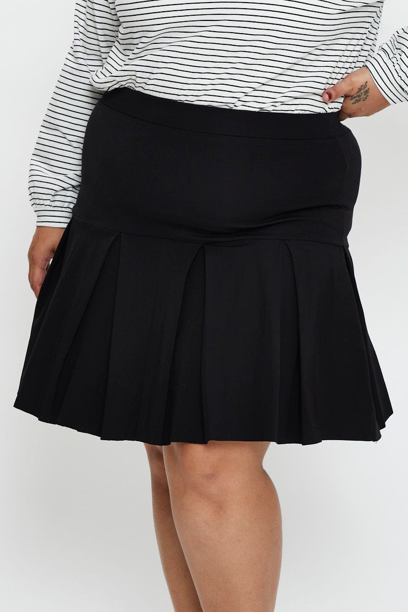 Black Plus High Waist Pleated Short Tennis Skater Skirt For Women By You And All