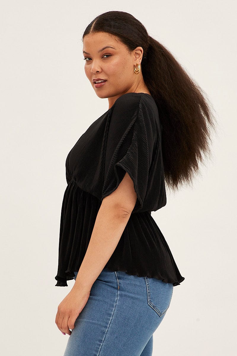 Black Short Sleeve V-Neck Plisse Top for YouandAll Fashion